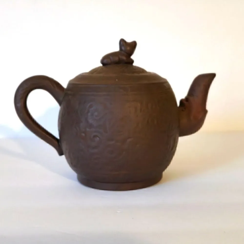 Antique Rare Chinese Zisha Yixing teapot